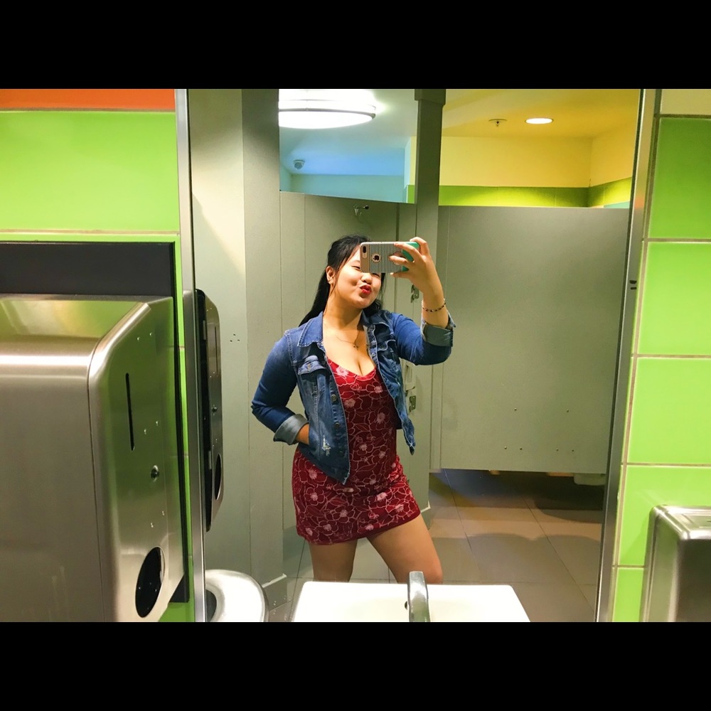 Meet your Posher, Justine